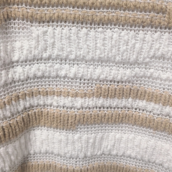 Ana Sweater size L - Picture 4 of 4